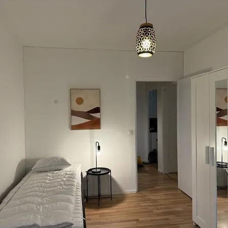 Apartment Kotimaailma - Asunto Parvekkeella #11 *