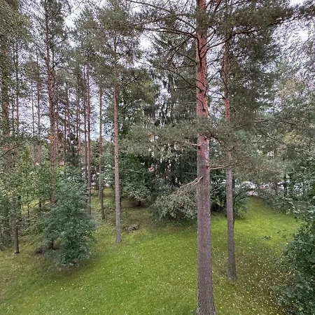 Kotimaailma - Tilava Ja Hyvaekuntoinen Asunto *
